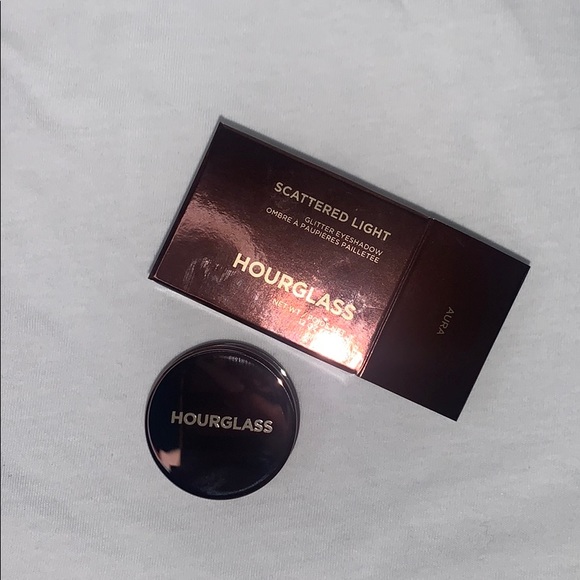 HOURGLASS PRESSED GLITTER EYESHADOW ROSE GOLD/PINK - Picture 2 of 4